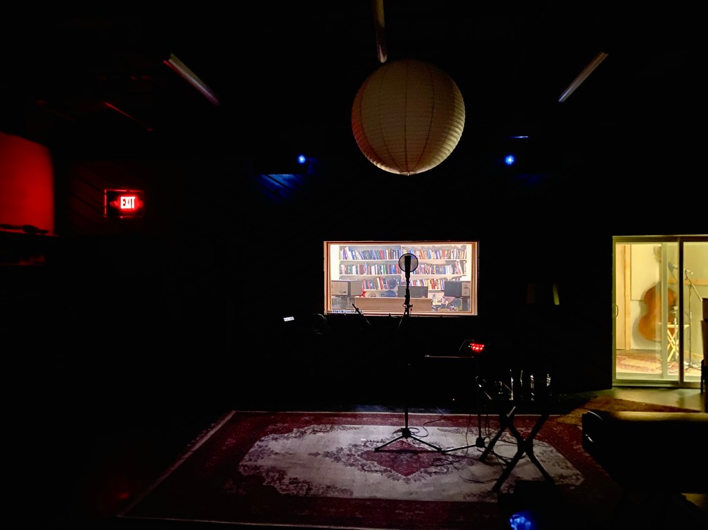 Current image: a studio in the dark